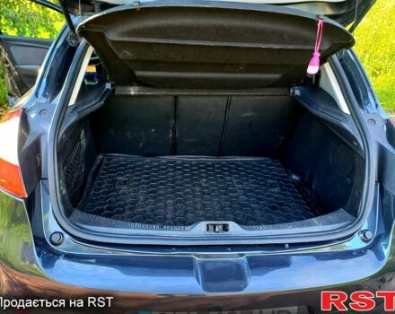 Рено Меган, объемом двигателя 1.5 л и пробегом 235 тыс. км за 6700 $, фото 4 на Automoto.ua