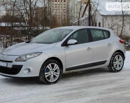 Рено Меган, об'ємом двигуна 2 л та пробігом 260 тис. км за 8200 $, фото 31 на Automoto.ua