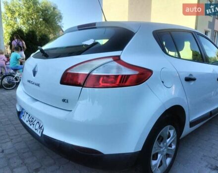 Рено Меган, объемом двигателя 1.46 л и пробегом 300 тыс. км за 7000 $, фото 4 на Automoto.ua