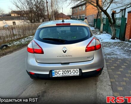 Рено Меган, объемом двигателя 1.5 л и пробегом 200 тыс. км за 5650 $, фото 10 на Automoto.ua