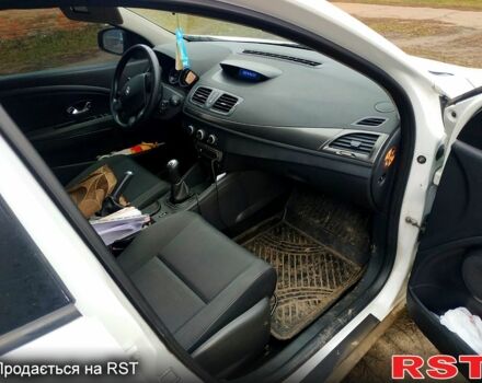 Рено Меган, объемом двигателя 1.5 л и пробегом 272 тыс. км за 6600 $, фото 2 на Automoto.ua