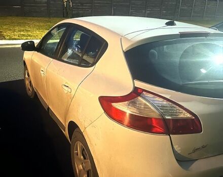 Рено Меган, объемом двигателя 1.5 л и пробегом 276 тыс. км за 7200 $, фото 3 на Automoto.ua