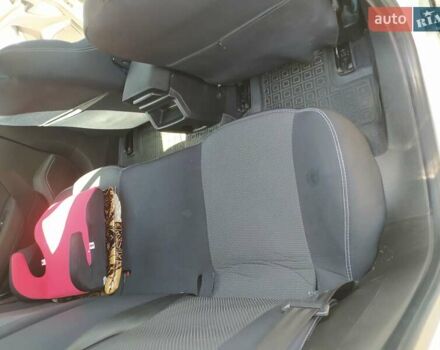 Рено Меган, об'ємом двигуна 1.46 л та пробігом 173 тис. км за 10000 $, фото 7 на Automoto.ua