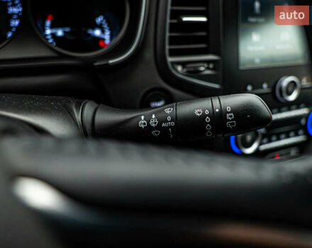 Рено Меган, объемом двигателя 1.6 л и пробегом 98 тыс. км за 12052 $, фото 14 на Automoto.ua