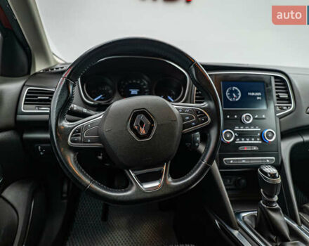 Рено Меган, объемом двигателя 1.6 л и пробегом 98 тыс. км за 12052 $, фото 12 на Automoto.ua