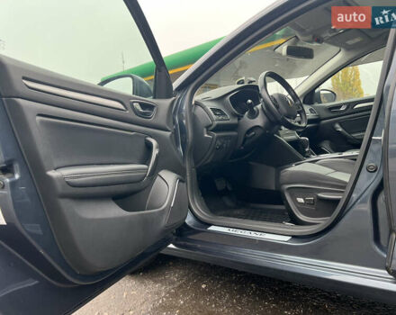 Рено Меган, объемом двигателя 1.5 л и пробегом 104 тыс. км за 13500 $, фото 12 на Automoto.ua