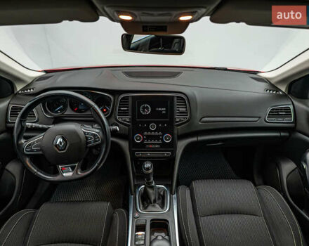 Рено Меган, объемом двигателя 1.6 л и пробегом 98 тыс. км за 12052 $, фото 10 на Automoto.ua