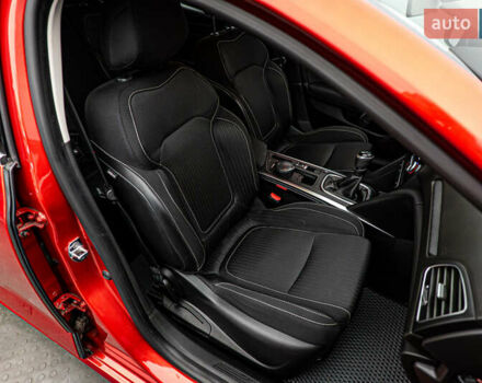 Рено Меган, объемом двигателя 1.6 л и пробегом 98 тыс. км за 12052 $, фото 19 на Automoto.ua