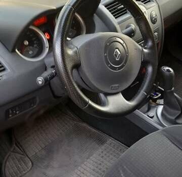 Рено Меган, объемом двигателя 1.6 л и пробегом 254 тыс. км за 4950 $, фото 19 на Automoto.ua