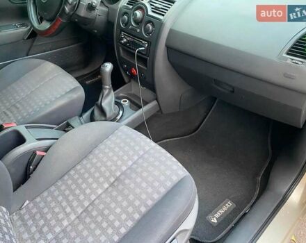 Рено Меган, об'ємом двигуна 1.4 л та пробігом 194 тис. км за 4990 $, фото 15 на Automoto.ua