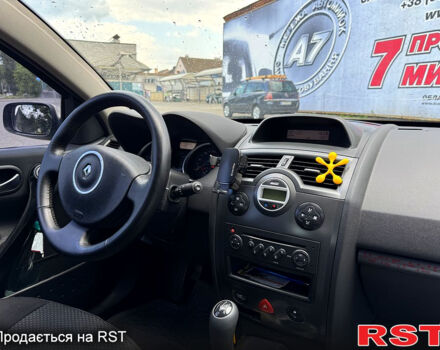 Рено Меган, объемом двигателя 1.6 л и пробегом 206 тыс. км за 5350 $, фото 11 на Automoto.ua