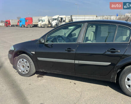 Рено Меган, объемом двигателя 1.6 л и пробегом 214 тыс. км за 5000 $, фото 22 на Automoto.ua