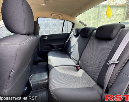 Рено Меган, объемом двигателя 1.6 л и пробегом 206 тыс. км за 5350 $, фото 9 на Automoto.ua