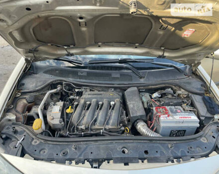 Рено Меган, об'ємом двигуна 1.4 л та пробігом 186 тис. км за 4100 $, фото 6 на Automoto.ua