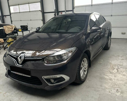 Рено Меган, объемом двигателя 0 л и пробегом 171 тыс. км за 8700 $, фото 4 на Automoto.ua