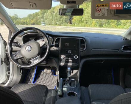 Рено Меган, об'ємом двигуна 1.6 л та пробігом 171 тис. км за 10800 $, фото 10 на Automoto.ua