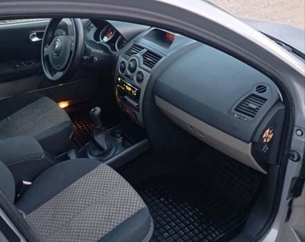 Рено Меган, объемом двигателя 1.6 л и пробегом 517 тыс. км за 3750 $, фото 8 на Automoto.ua
