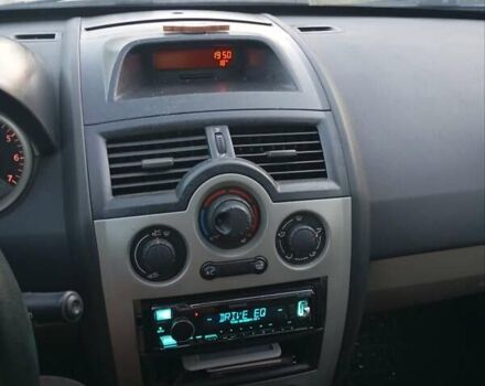 Рено Меган, объемом двигателя 1.6 л и пробегом 517 тыс. км за 3750 $, фото 23 на Automoto.ua