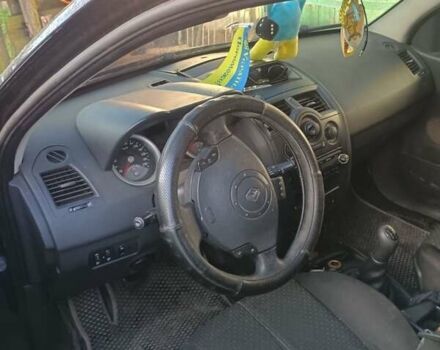 Рено Меган, объемом двигателя 1.6 л и пробегом 360 тыс. км за 4000 $, фото 2 на Automoto.ua