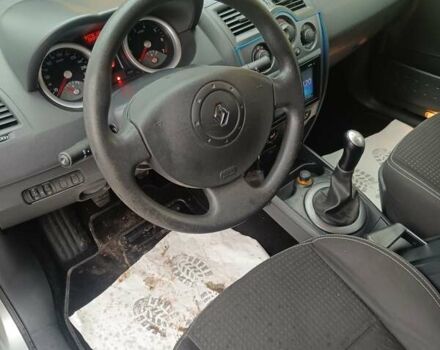 Рено Меган, объемом двигателя 1.6 л и пробегом 264 тыс. км за 4500 $, фото 5 на Automoto.ua