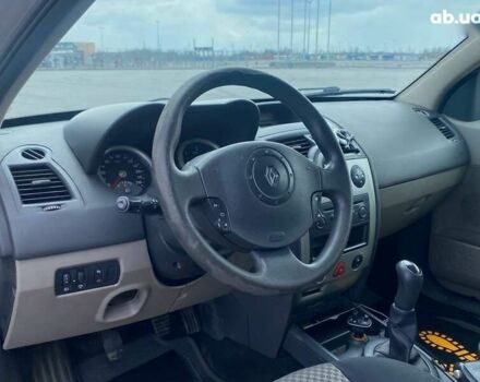 Рено Меган, объемом двигателя 1.5 л и пробегом 212 тыс. км за 4290 $, фото 8 на Automoto.ua