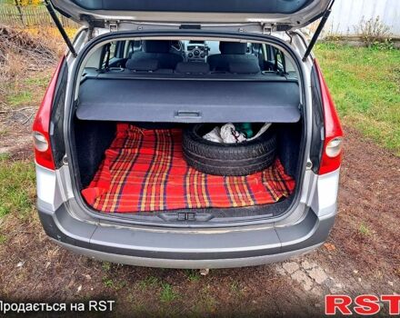 Рено Меган, объемом двигателя 1.6 л и пробегом 210 тыс. км за 5200 $, фото 4 на Automoto.ua