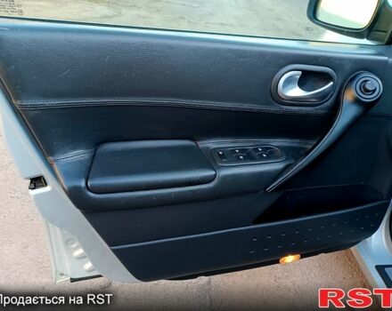 Рено Меган, объемом двигателя 1.6 л и пробегом 216 тыс. км за 4650 $, фото 10 на Automoto.ua