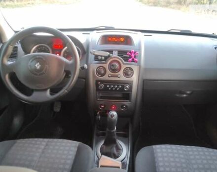 Рено Меган, об'ємом двигуна 1.6 л та пробігом 203 тис. км за 5150 $, фото 11 на Automoto.ua