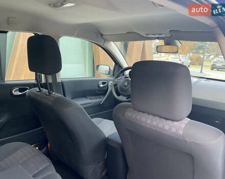 Рено Меган, об'ємом двигуна 1.6 л та пробігом 195 тис. км за 5400 $, фото 75 на Automoto.ua