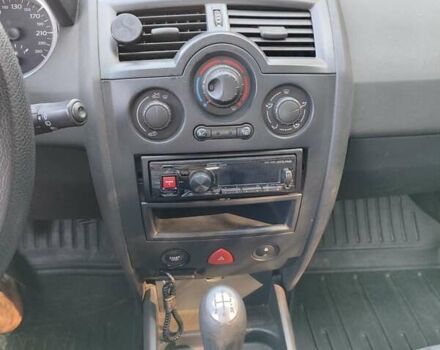 Рено Меган, объемом двигателя 0 л и пробегом 253 тыс. км за 4600 $, фото 9 на Automoto.ua