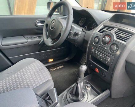 Рено Меган, об'ємом двигуна 1.6 л та пробігом 195 тис. км за 5400 $, фото 49 на Automoto.ua