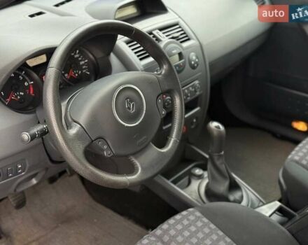 Рено Меган 2006 в Запорожье на Automoto.ua Рено Меган, объемом двигателя 1.6 л и пробегом 236 тыс. км за 5499 $, фото 7 на Automoto.ua