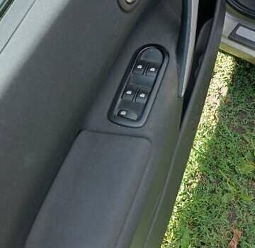 Рено Меган, объемом двигателя 1.6 л и пробегом 197 тыс. км за 5200 $, фото 9 на Automoto.ua