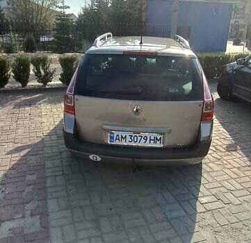 Рено Меган, объемом двигателя 1.6 л и пробегом 197 тыс. км за 5200 $, фото 2 на Automoto.ua