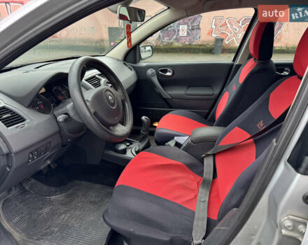 Рено Меган, об'ємом двигуна 1.6 л та пробігом 223 тис. км за 4550 $, фото 9 на Automoto.ua
