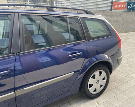 Рено Меган, об'ємом двигуна 1.6 л та пробігом 195 тис. км за 5400 $, фото 10 на Automoto.ua