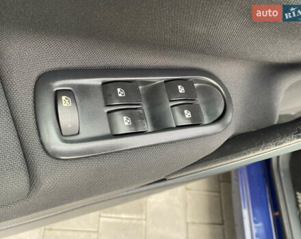 Рено Меган, об'ємом двигуна 1.6 л та пробігом 195 тис. км за 5400 $, фото 23 на Automoto.ua