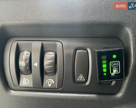 Рено Меган, об'ємом двигуна 1.6 л та пробігом 195 тис. км за 5400 $, фото 39 на Automoto.ua