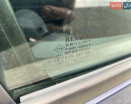 Рено Меган, об'ємом двигуна 1.6 л та пробігом 195 тис. км за 5400 $, фото 45 на Automoto.ua