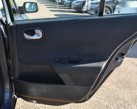 Рено Меган, объемом двигателя 1.6 л и пробегом 185 тыс. км за 6300 $, фото 25 на Automoto.ua