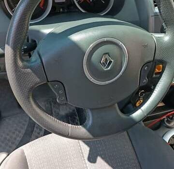 Рено Меган, объемом двигателя 1.6 л и пробегом 197 тыс. км за 5200 $, фото 12 на Automoto.ua