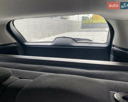 Рено Меган, об'ємом двигуна 1.6 л та пробігом 195 тис. км за 5400 $, фото 72 на Automoto.ua