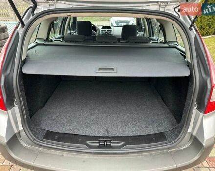 Рено Меган, об'ємом двигуна 1.6 л та пробігом 147 тис. км за 4750 $, фото 28 на Automoto.ua