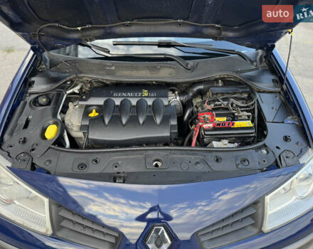 Рено Меган, объемом двигателя 1.6 л и пробегом 179 тыс. км за 5700 $, фото 41 на Automoto.ua