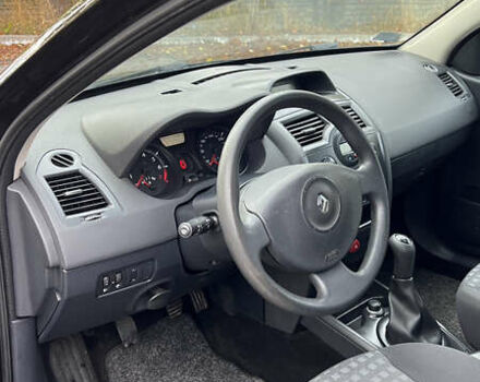 Рено Меган, объемом двигателя 1.6 л и пробегом 199 тыс. км за 5299 $, фото 17 на Automoto.ua