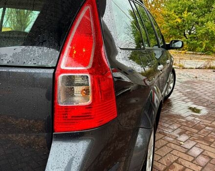 Рено Меган, объемом двигателя 1.6 л и пробегом 210 тыс. км за 6150 $, фото 3 на Automoto.ua