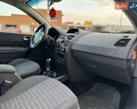 Рено Меган, объемом двигателя 1.6 л и пробегом 179 тыс. км за 5700 $, фото 37 на Automoto.ua