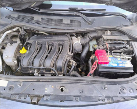 Рено Меган, объемом двигателя 1.6 л и пробегом 255 тыс. км за 5000 $, фото 6 на Automoto.ua