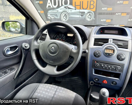 Рено Меган, объемом двигателя 1.6 л и пробегом 229 тыс. км за 5300 $, фото 8 на Automoto.ua