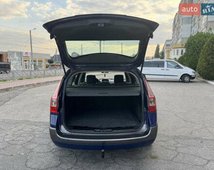 Рено Меган, объемом двигателя 1.6 л и пробегом 179 тыс. км за 5700 $, фото 39 на Automoto.ua